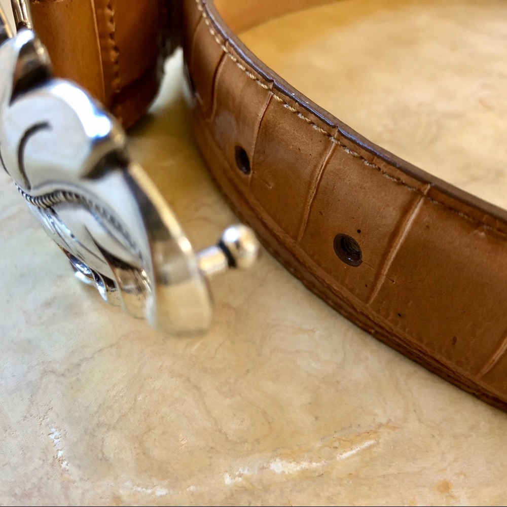 Embossed Leather Coldwater Creek Belt EUC Size S - Picture 5 of 8